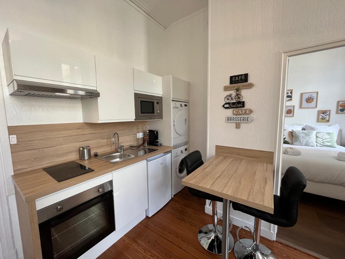 Paon, Coquet Appt Avec Parking A Caen Apartment ภายนอก รูปภาพ