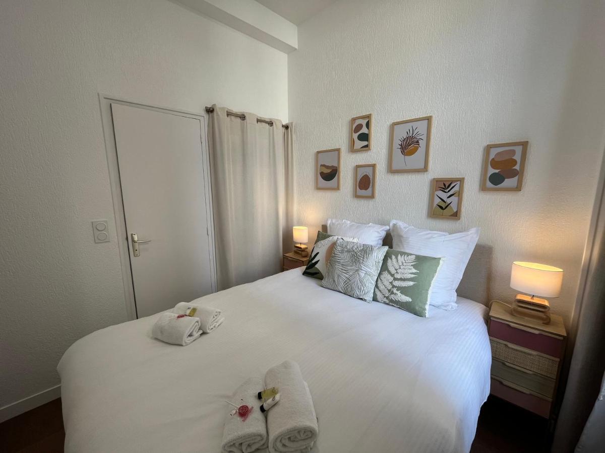 Paon, Coquet Appt Avec Parking A Caen Apartment ภายนอก รูปภาพ