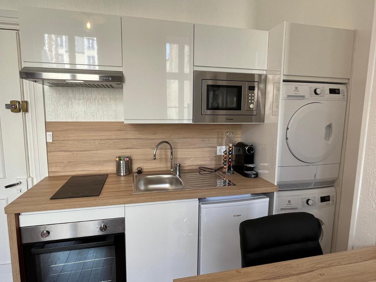 Paon, Coquet Appt Avec Parking A Caen Apartment ภายนอก รูปภาพ
